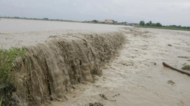 cod-galben-de-inundatii-in-12-bazine-hidrografice-pana-joi-dupaamiaza