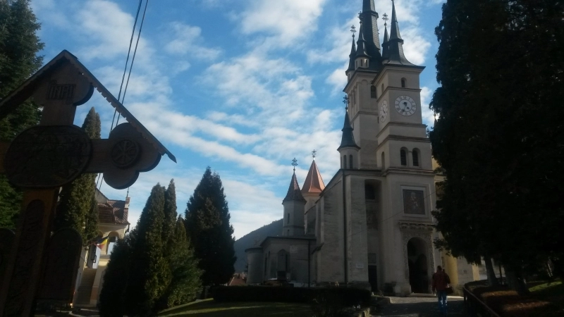 dati-un-leu-pentru-muzeu