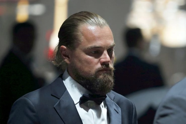dicaprio-producator-si-actor-intrun-film-biografic-despre-o-legenda-a-rocknrollului