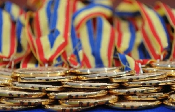 elevii-olimpici-ar-putea-primi-recompense-banesti-mai-mari