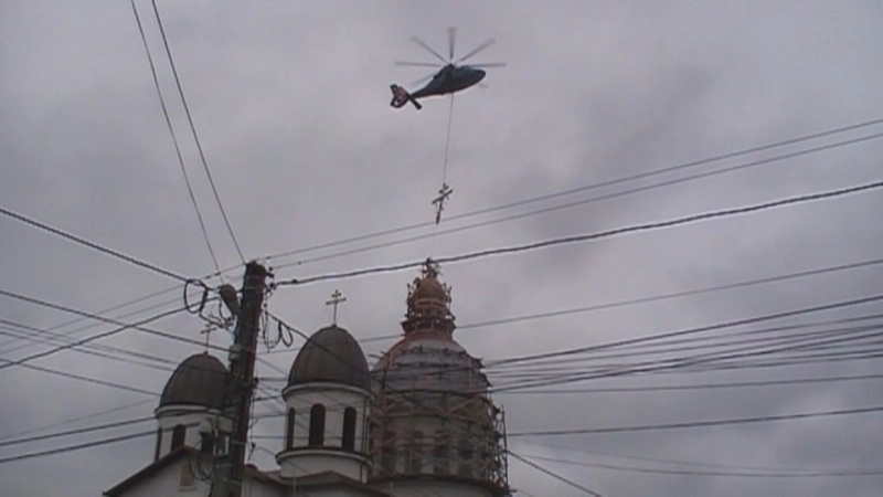 exclusiv-interventie-cu-elicopterul-la-biserica-din-cristian-galerie-foto-video