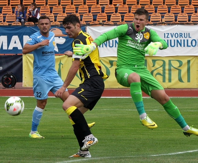 iacob-si-madeira-au-semnat-cu-fc-brasov