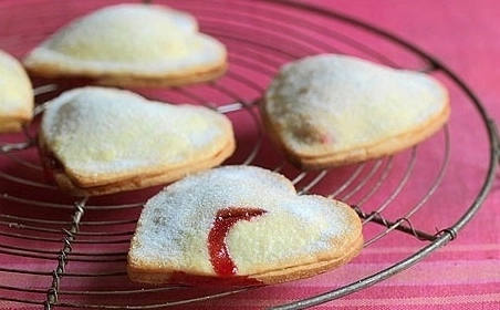 inimi-dulci-cu-dulceata-de-capsuni