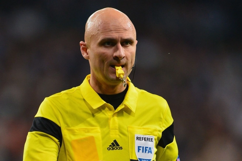 karasev-arbitreaza-romania-elvetia