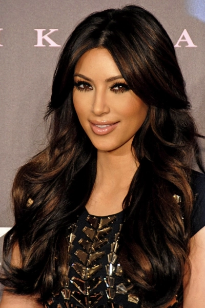 kim-kardashian-reactioneaza-la-acuzatiile-cum-ca-siar-fi-inscenat-jaful-de-la-paris-ce-masura-a-luat-vedeta