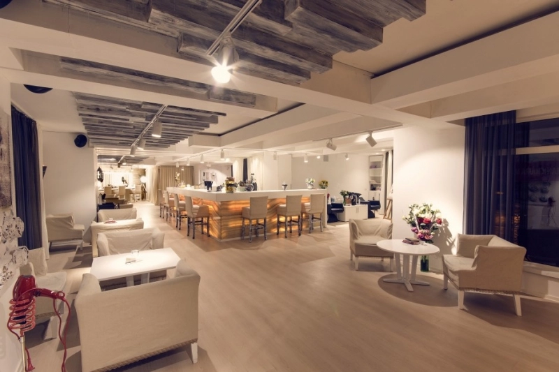 licitatie-in-beneficiul-copiilor-din-centrul-de-la-bradet-la-brasov-beauty-lounge