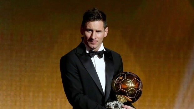 messi-the-king-argentinianul-a-castigat-pentru-a-5a-oara-balonul-de-aur
