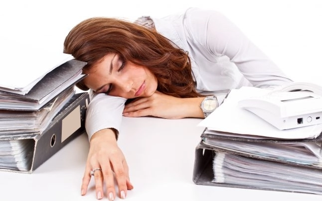 oboseala-cronica-cum-scapam-de-ea