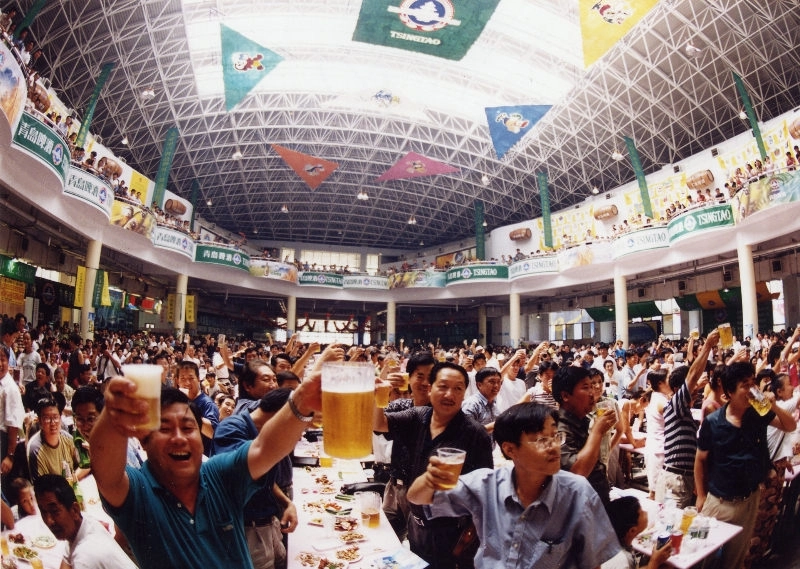 oktoberfest-asiatic-vs-oktoberfest-romanesc