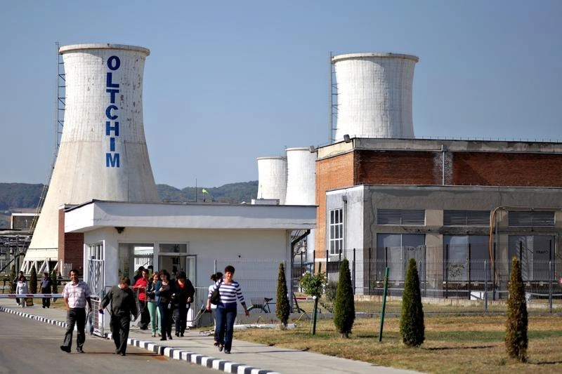 oltchim-curtata-de-doi-investitori