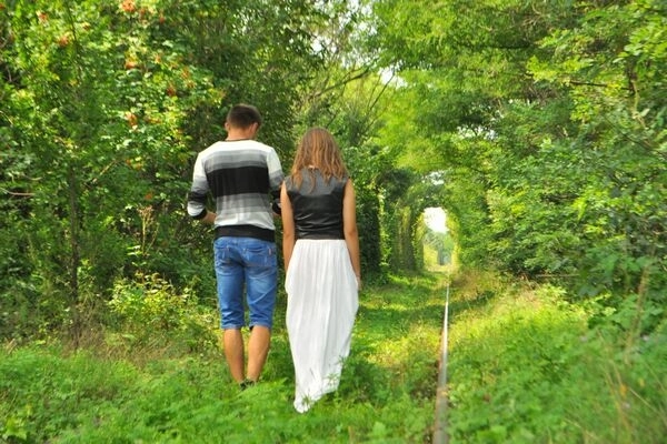 paradisul-indragostitilor-se-afla-in-romania-si-este-unic-in-lume