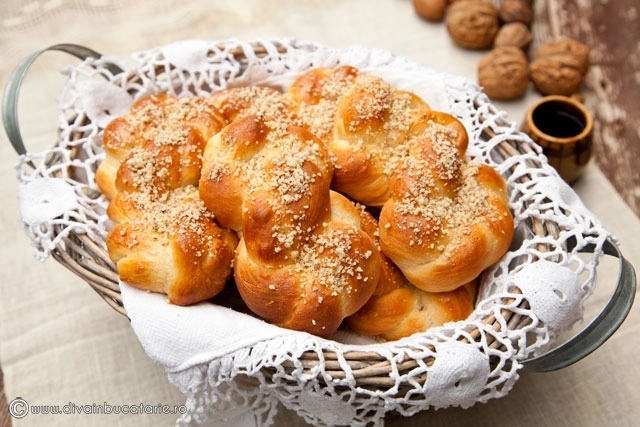 reteta-de-mucenici-moldovenesti-