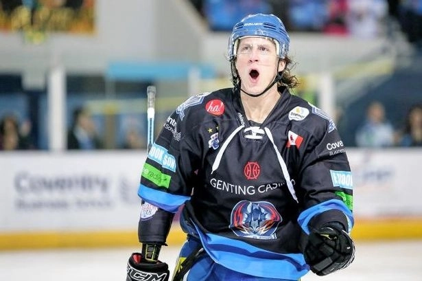 sa-intors-rory-rawlyk-spectacolul-e-garantat