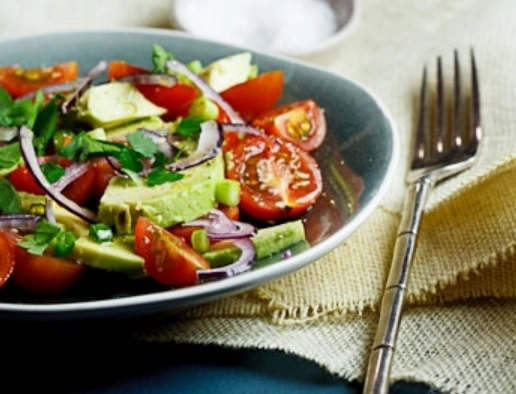 salata-guacamole