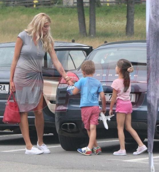 se-lasa-cu-tsunami-in-showbiz-alina-vidican-la-vizitat-pe-borcea-la-puscarie-