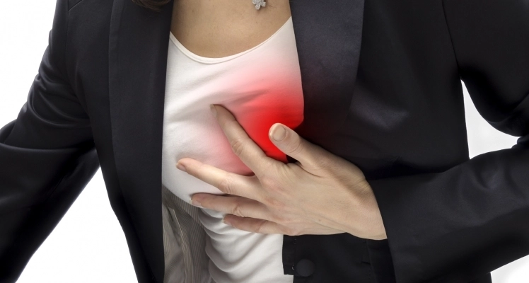 sfatul-cardiologului-durerile-in-piept-pot-fi-semnalul-unei-boli-de-inima-