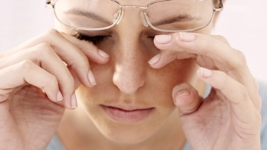 sfatul-optometristului-alergiile-oculare-cum-sa-scapi-de-mancarimea-ochilor