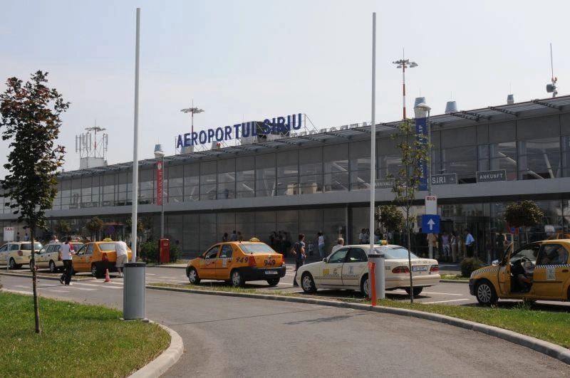 sirieni-blocati-pe-aeroportul-sibiu