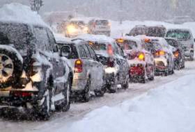 trafic-ingreunat-pe-dn-1-copac-prabusit-pe-liniile-de-inalta-tensiune