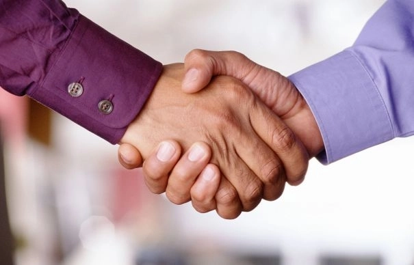 tranzactie-de-peste-85-miliarde-de-dolari-intre-doi-giganti-media-mondiali