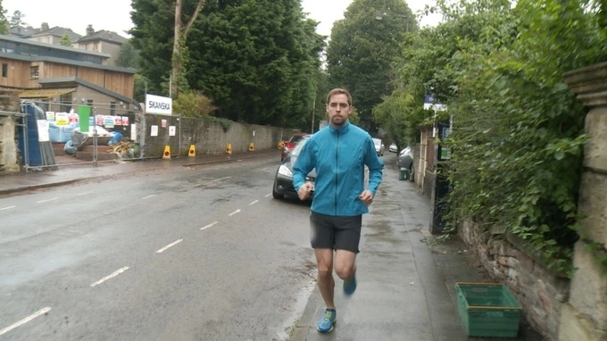 un-britanic-a-parcurs-401-maratoane-in-401-de-zile