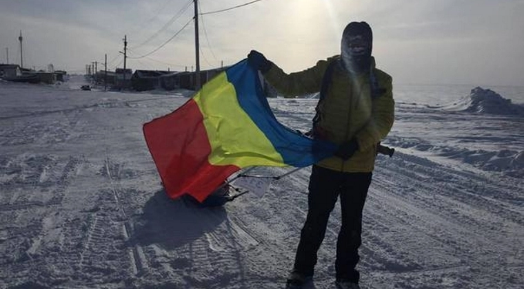 un-roman-a-castigat-celebrul-maraton-6633-ultra-de-la-polul-nord-a-alergat-566-kilometri