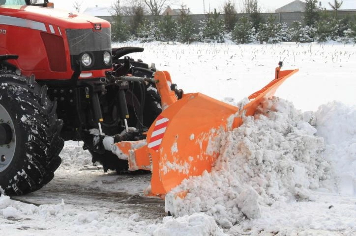 unde-puteti-suna-daca-ramaneti-inzapeziti