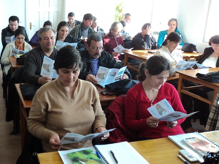 -cursuri-gratuite-de-formare-profesionala-organizate-in-luna-octombrie-pentru-someri-