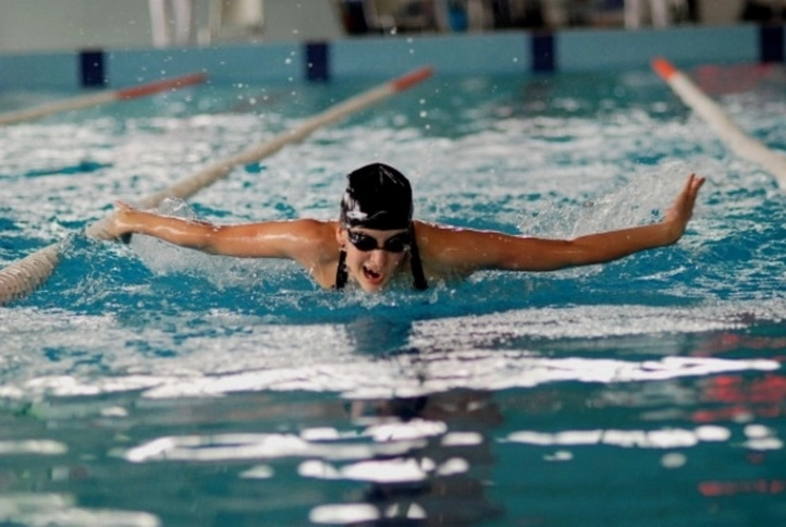 200-de-mici-inotatori-se-intrec-in-weekend-pentru-cupa-hyperion