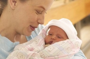 2500-de-lei-pentru-fiecare-nounascut-si-1500-de-lei-pentru-fiecare-noucasatorit-la-ghimbav-