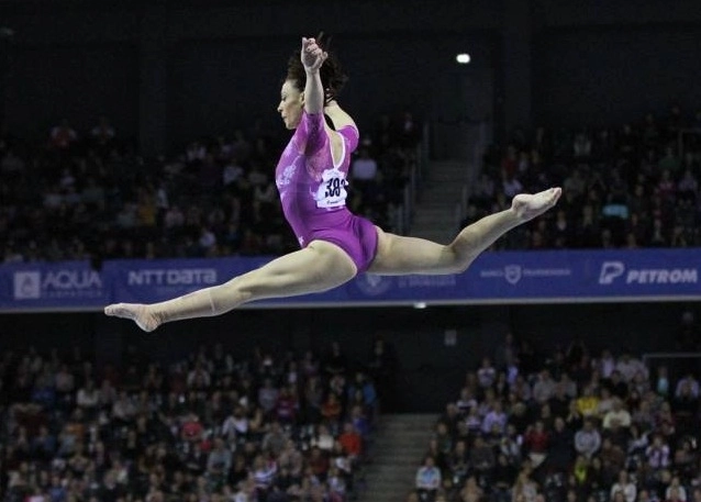 4-gimnaste-si-marian-dragulescu-in-finalele-campionatului-european-de-la-cluj