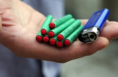 700-de-petarde-au-fost-confiscate