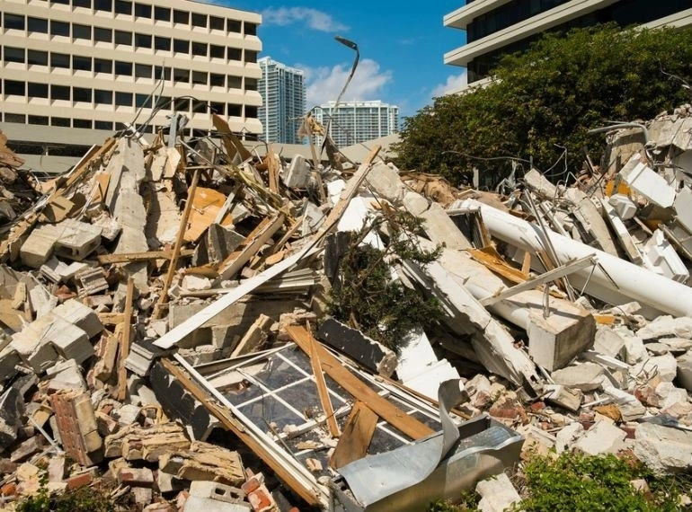 amenzi-de-aproape-200000-lei-pentru-cei-care-arunca-gunoi-in-natura