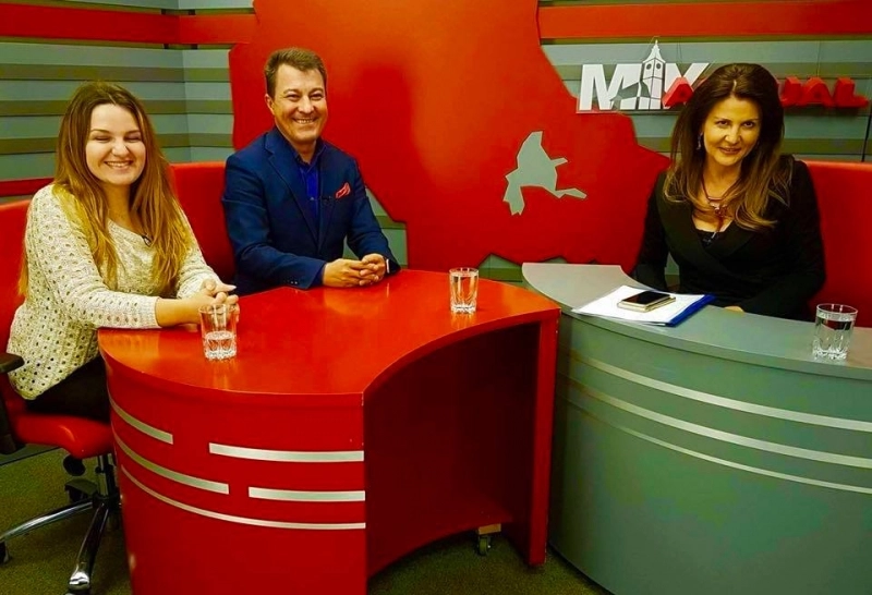 anatol-basarab-si-alexandra-condur-la-mix-actual-(1)