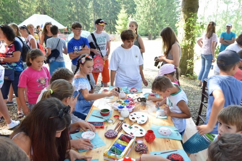 arheologie-getodacica-la-ziua-cetatii-zanelor-de-la-covasna