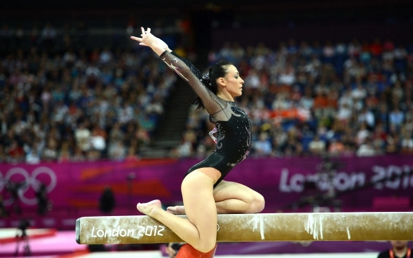 catalina-ponor-a-castigat-doua-medalii-de-aur-la-baku