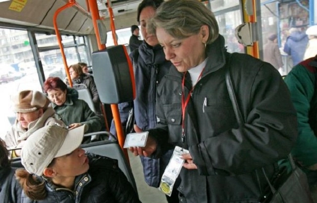 controlori-si-politisti-in-mijloacele-de-transport