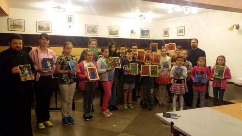 copiii-au-invatat-sa-picteze-icoane-la-un-atelier-desfasurat-la-comana-de-jos