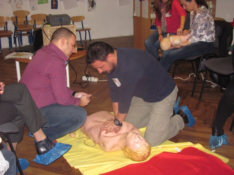 curs-de-prim-ajutor-premedical-acordat-copiilor