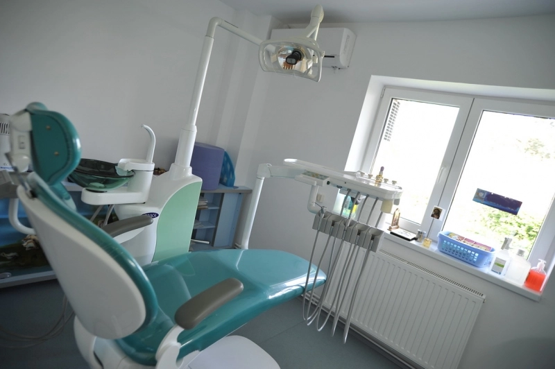 din-15-ianuarie-elevii-brasoveni-vor-putea-merge-gratuit-la-stomatolog