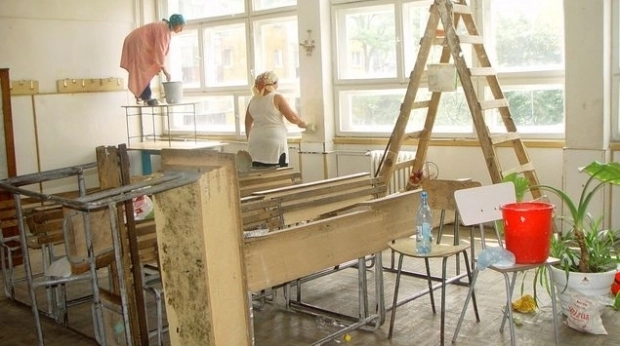 directorii-de-scoli-au-38-milioane-de-lei-pentru-reparatiile-de-vara