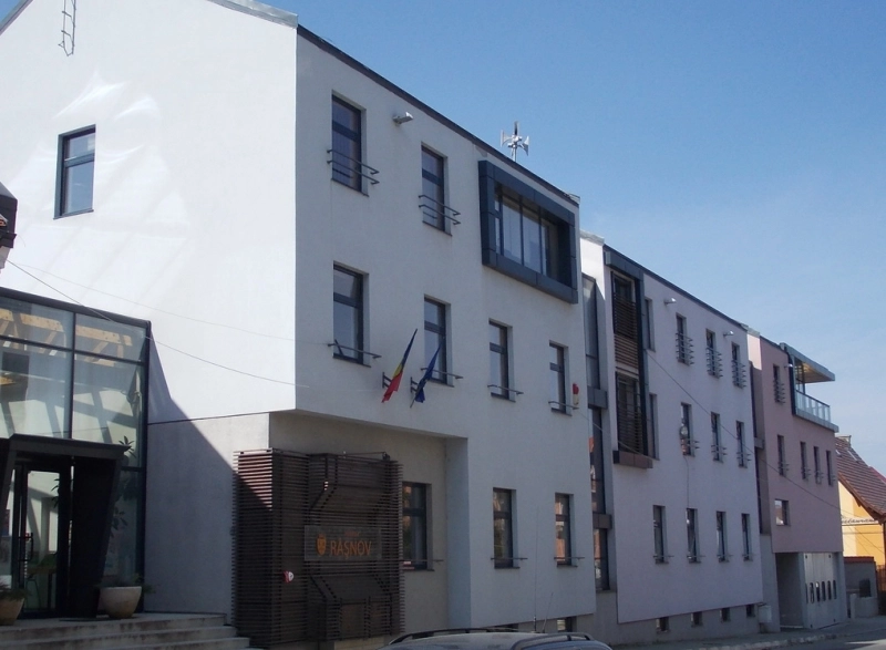 duminica-11-iunie-rasnovenii-isi-vor-vota-primarul