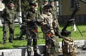 expozitie-de-armament-si-tehnica-militara