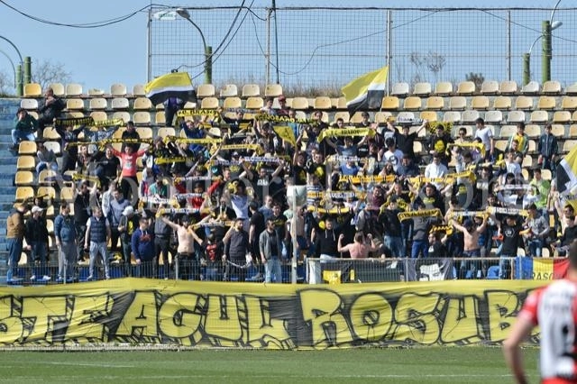 fc-brasov-nu-sa-inscris-in-liga-a-doua-proiectul-as-steagu-rosu-avanseaza