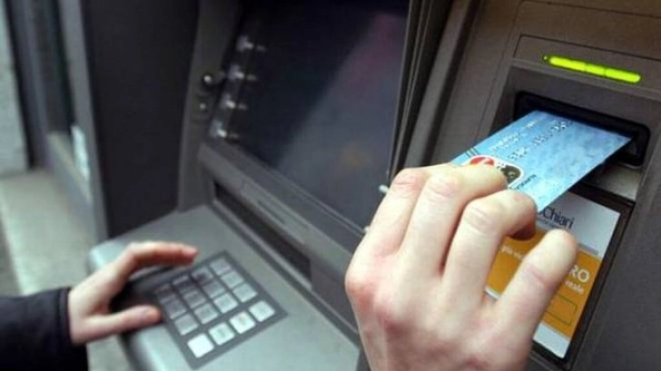 guvernul-vrea-sa-existe-cate-un-bancomat-in-fiecare-sat-din-romania