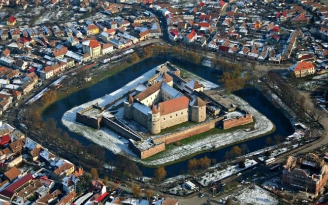 institut-de-cercetare-interdisciplinara-la-fagaras