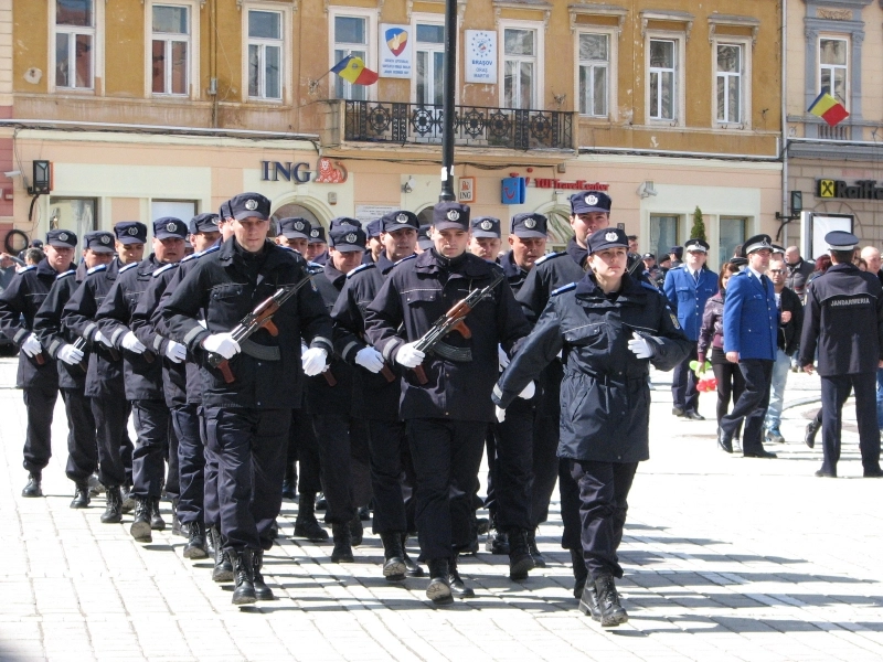 jandarmii-brasoveni-in-cautare-de-viitori-colegi