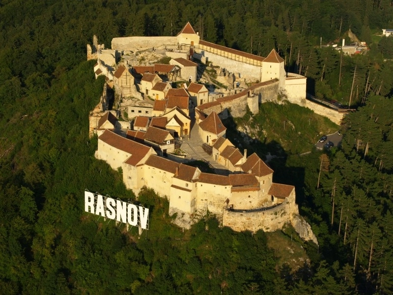 lucrarile-la-cetatea-rasnov-au-un-buget-de-peste-314000-de-lei