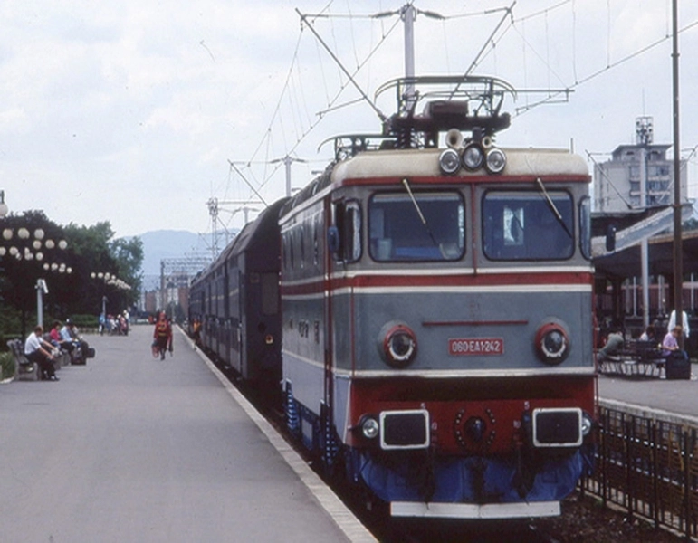 modificari-de-trasee-si-ore-de-plecare-a-trenurilor-la-cfr-din-cauza-unor-lucrari