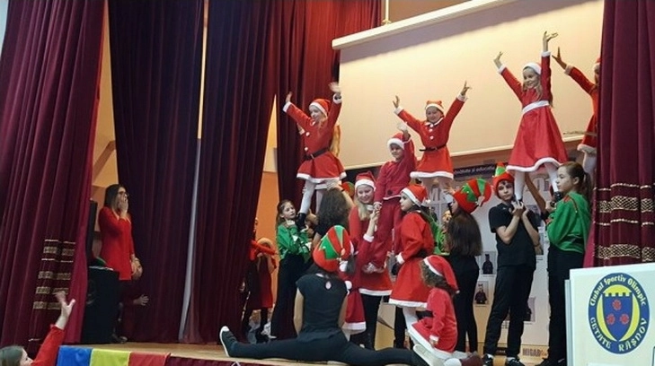 moment-festiv-la-final-de-an-pentru-micii-sportivi-ai-rasnovului